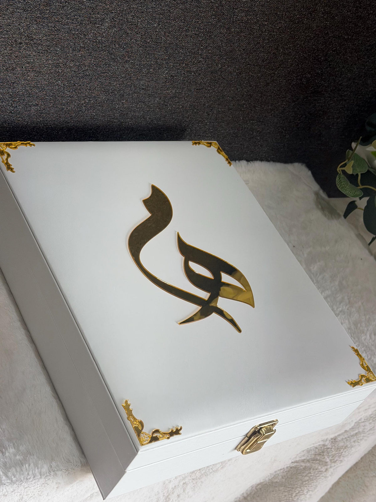 Personalized Engagement Jewelry Box for Bride, Custom Mahr Gift, Luxury Wedding Keepsake .