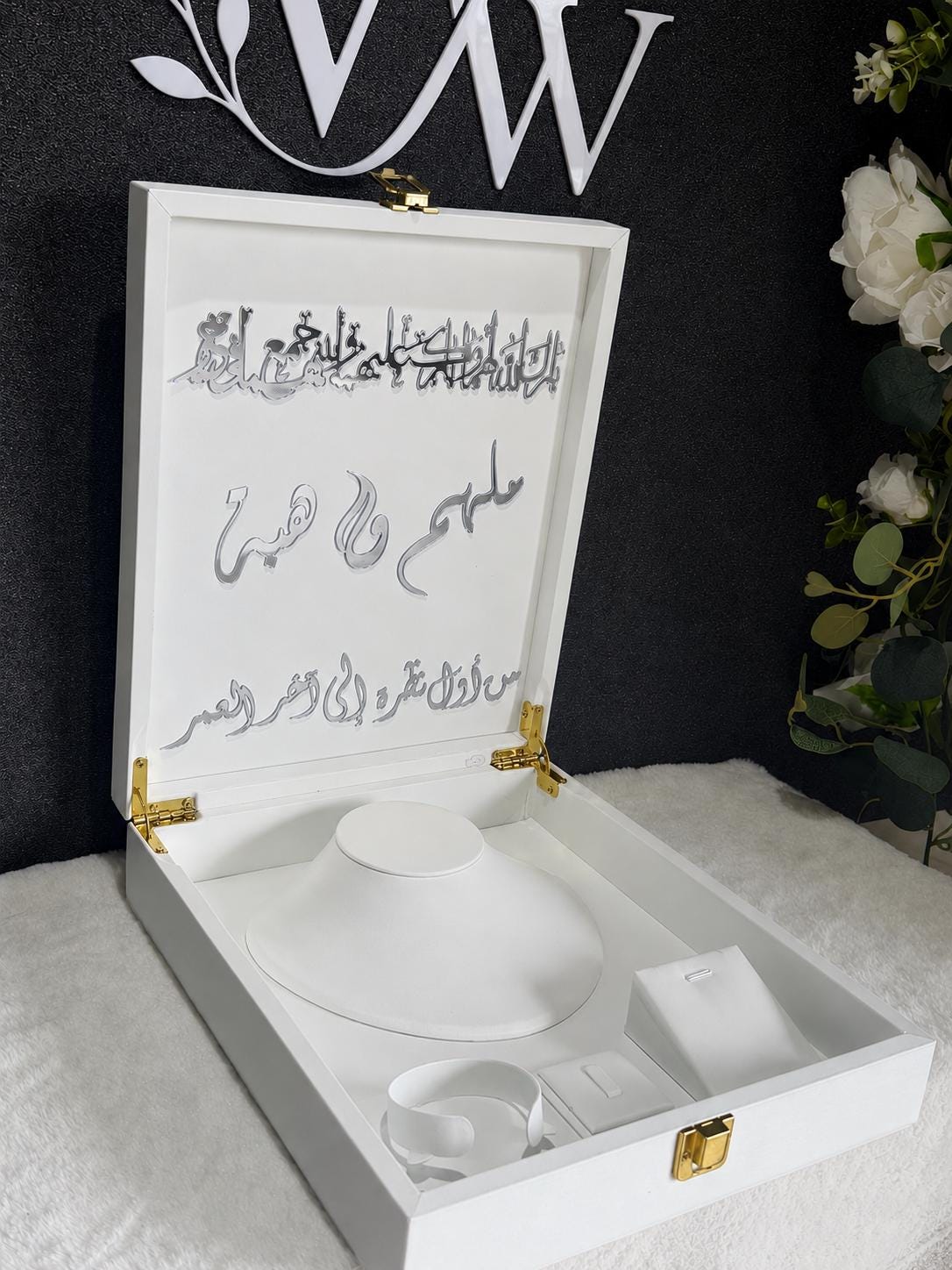 Personalized Engagement Jewelry Box for Bride, Custom Mahr Gift, Luxury Wedding Keepsake .
