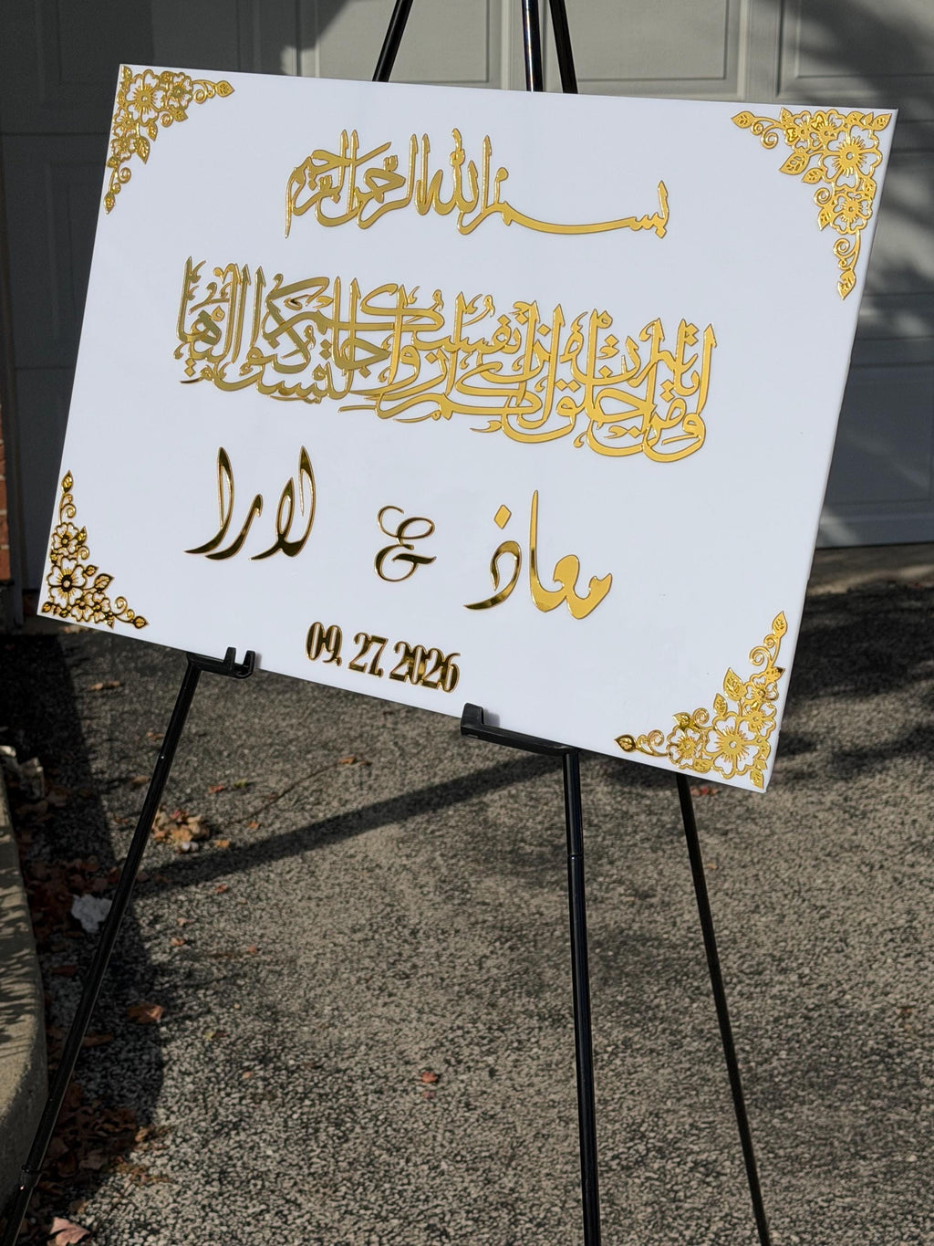 Personalized Acrylic Wedding Welcome Sign, Custom Names, Elegant Entrance Decor