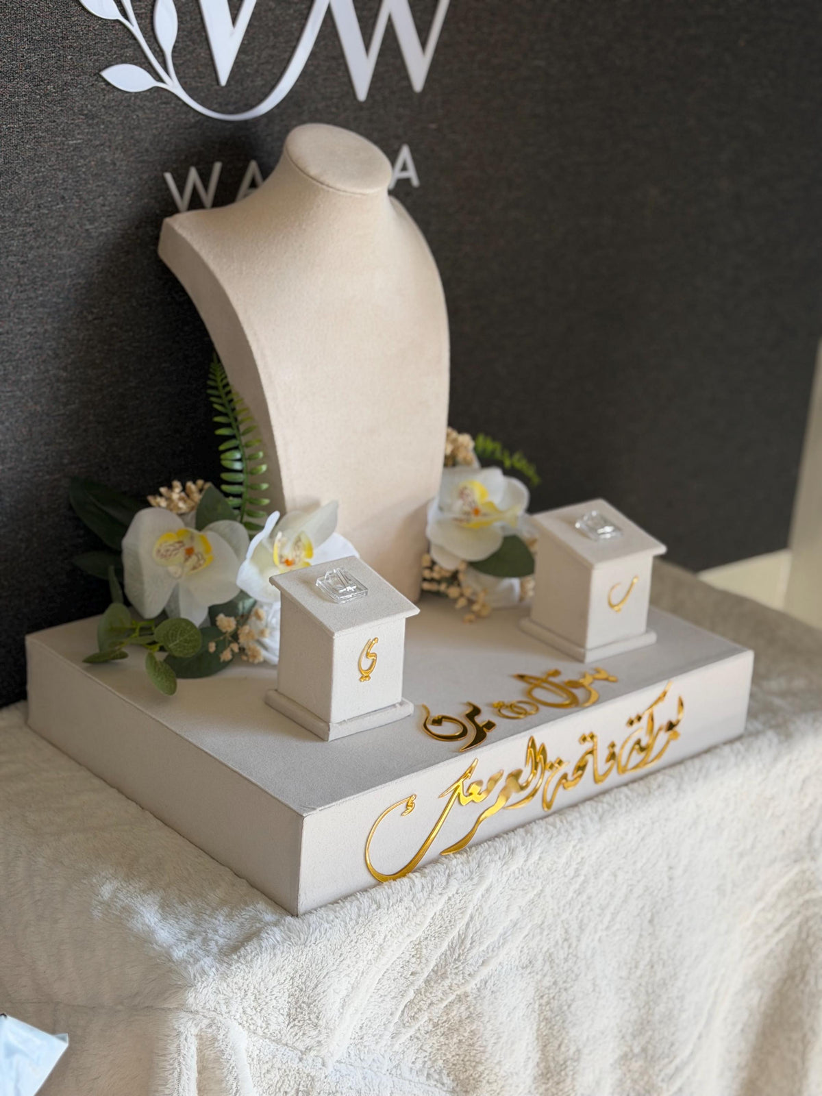 Personalized Wedding Ring Tray, Velvet Ring necklace Holder, Custom Bride Groom Keepsake